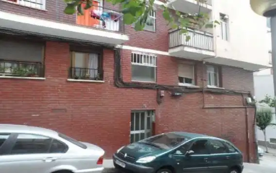Piso en venta en Carrer de la Democràcia, imagen 2