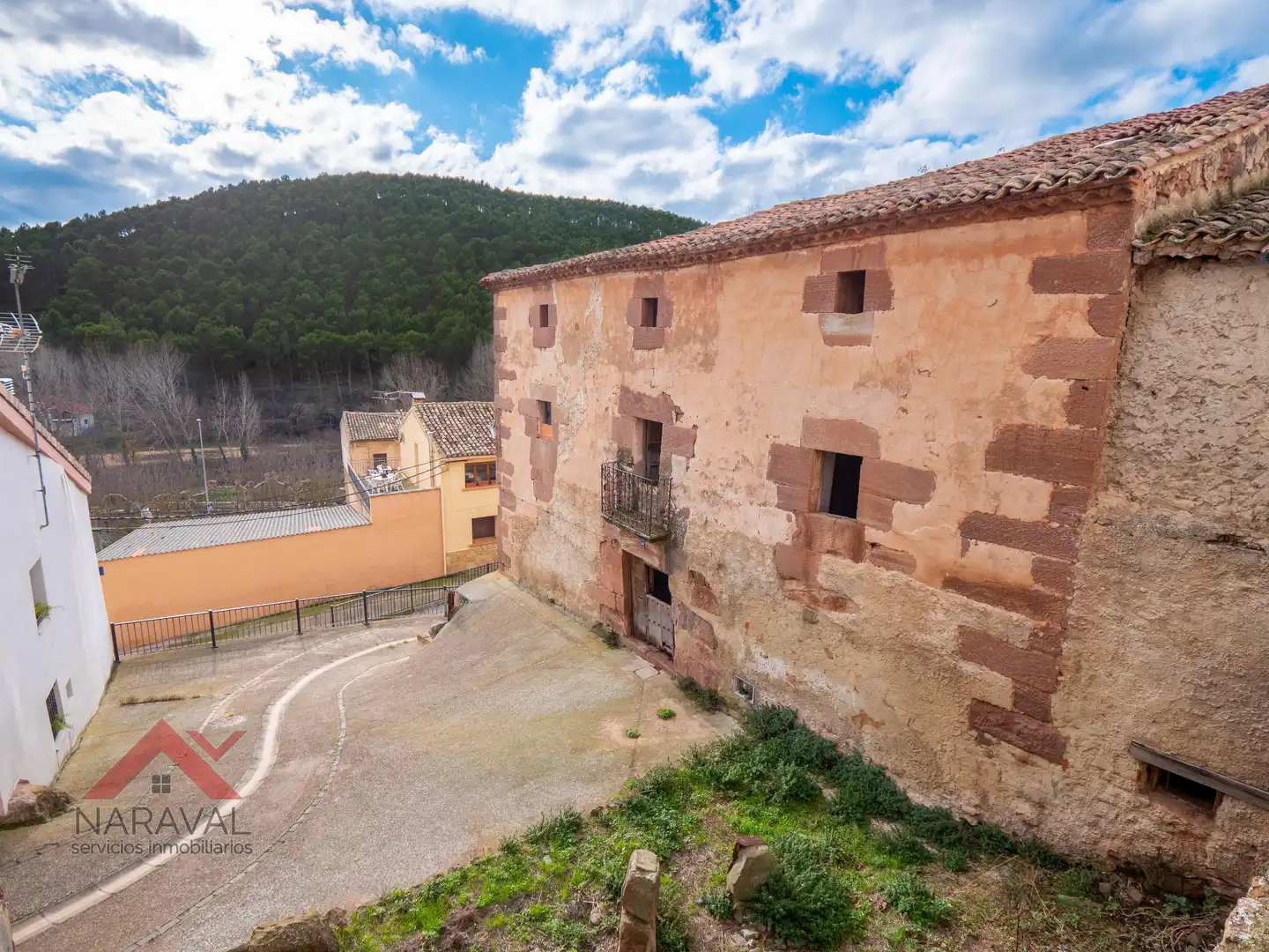 Vista exterior de Finca rústica en venta en Mues con Balcón