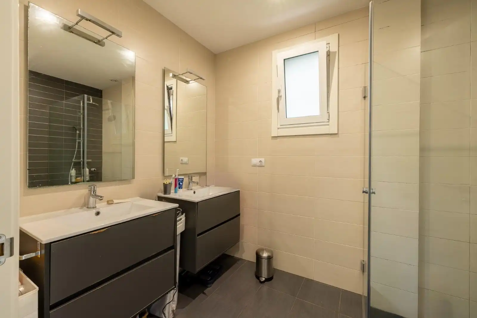 Baño de Casa o chalet en venta en Vigo  con Calefacción, Jardín privado y Terraza