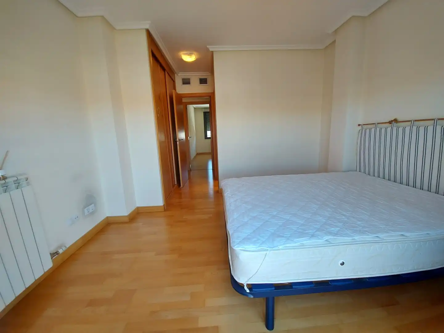 Dormitori de Àtic en venda en  Logroño amb Aire condicionat, Calefacció i Parquet