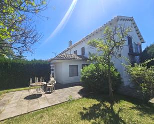 Jardí de Casa o xalet en venda en  Córdoba Capital amb Jardí privat, Terrassa i Piscina