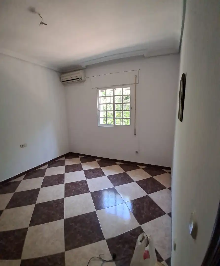Habitación de Casa o chalet en venta en Palomares del Río con Aire acondicionado, Jardín privado y Terraza