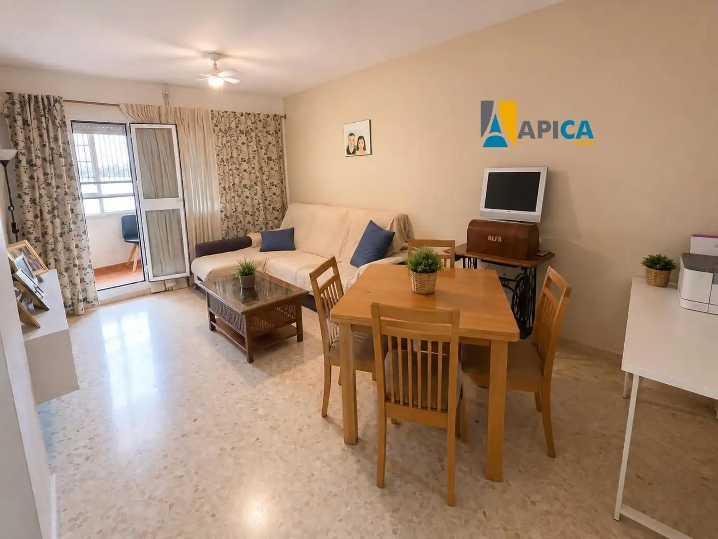 Living room of Flat for sale in El Puerto de Santa María