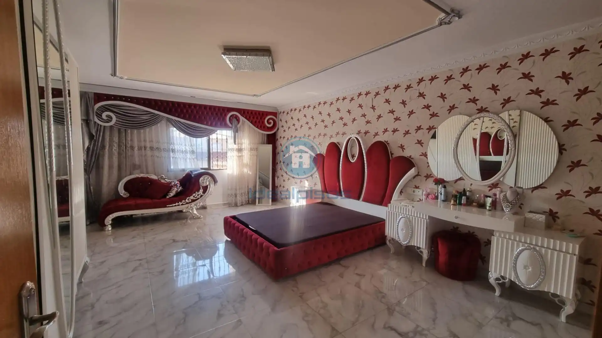 Dormitori de Casa o xalet en venda en Alicante / Alacant amb Aire condicionat, Jardí privat i Terrassa