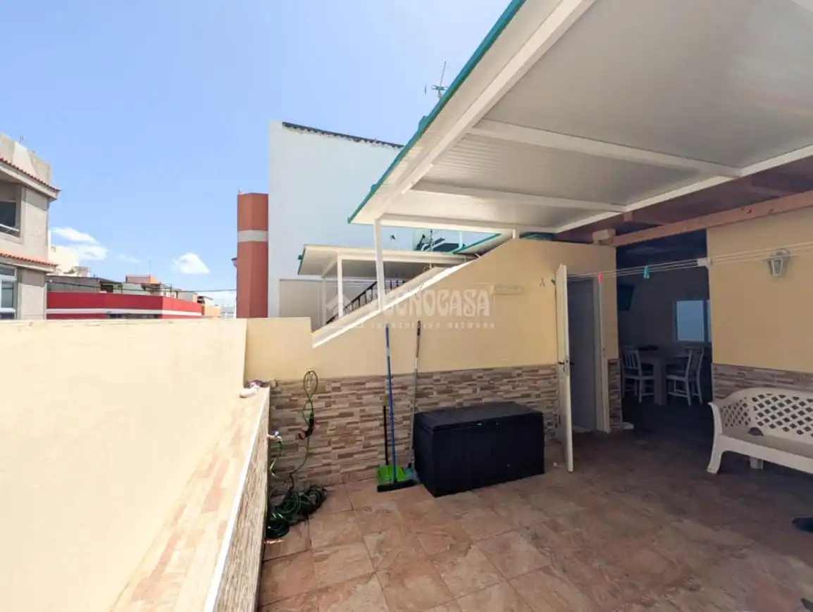 Terraza de Casa adosada en venta en Telde con Terraza y Balcón