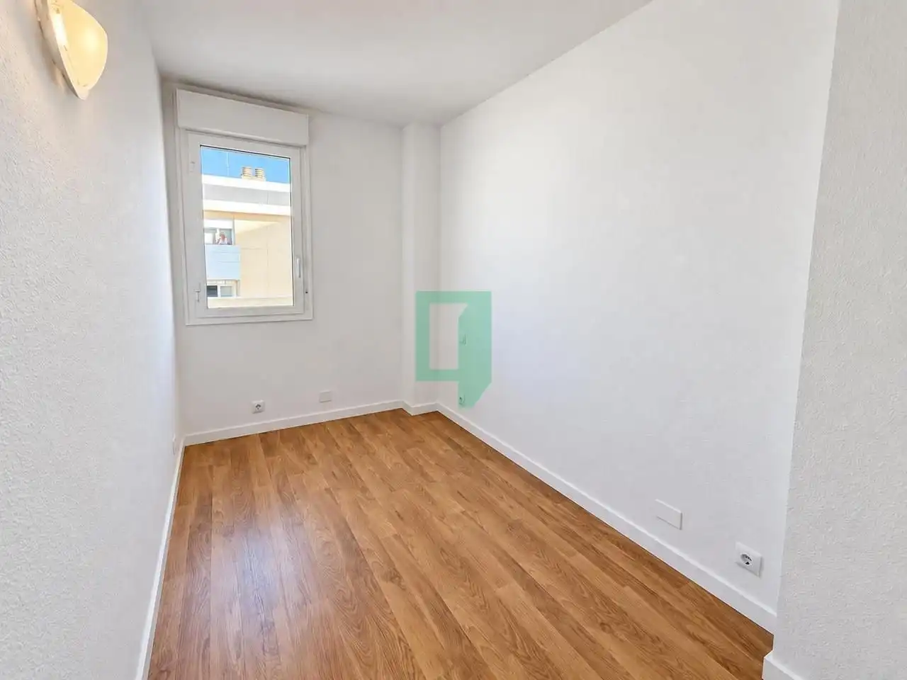 Bedroom of Flat for sale in Badalona  with Balcony