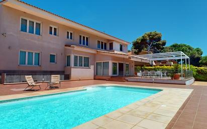 Piscina de Casa o xalet en venda en Águilas amb Aire condicionat, Jardí privat i Terrassa