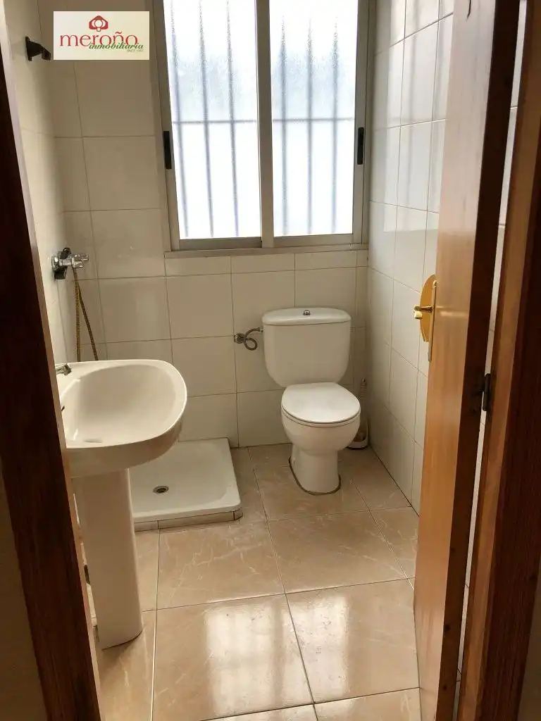 Bathroom of Industrial buildings for sale in Elche / Elx
