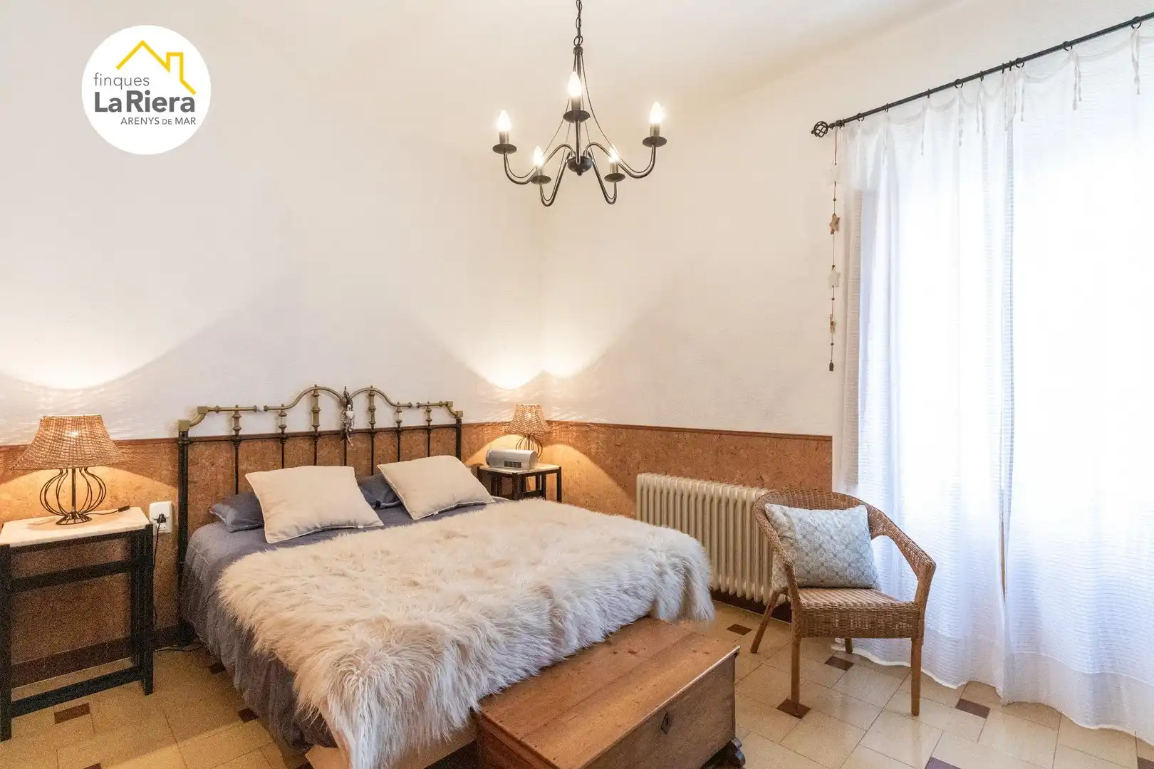Habitación de Casa o chalet en venta en Arenys de Mar con Calefacción, Terraza y Trastero