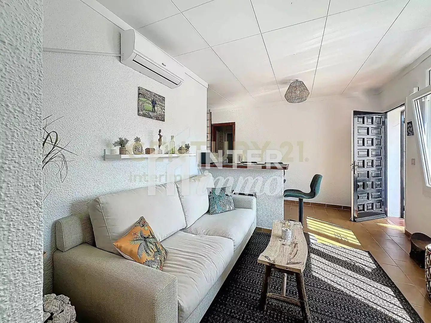 Living room of Houses for sale in Empuriabrava  with Private garden and Swimming Pool