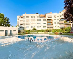 Swimming pool of Flat for sale in Arganda del Rey  with Air Conditioner, Heating and Storage room
