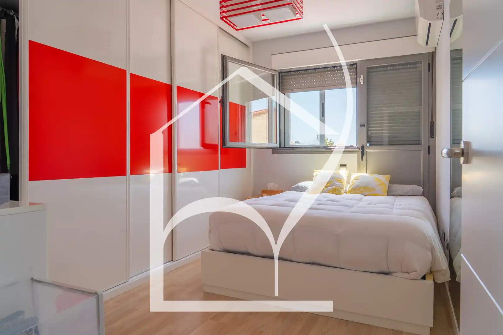 Habitación de Casa o chalet en venta en Villamayor con Aire acondicionado, Calefacción y Jardín privado