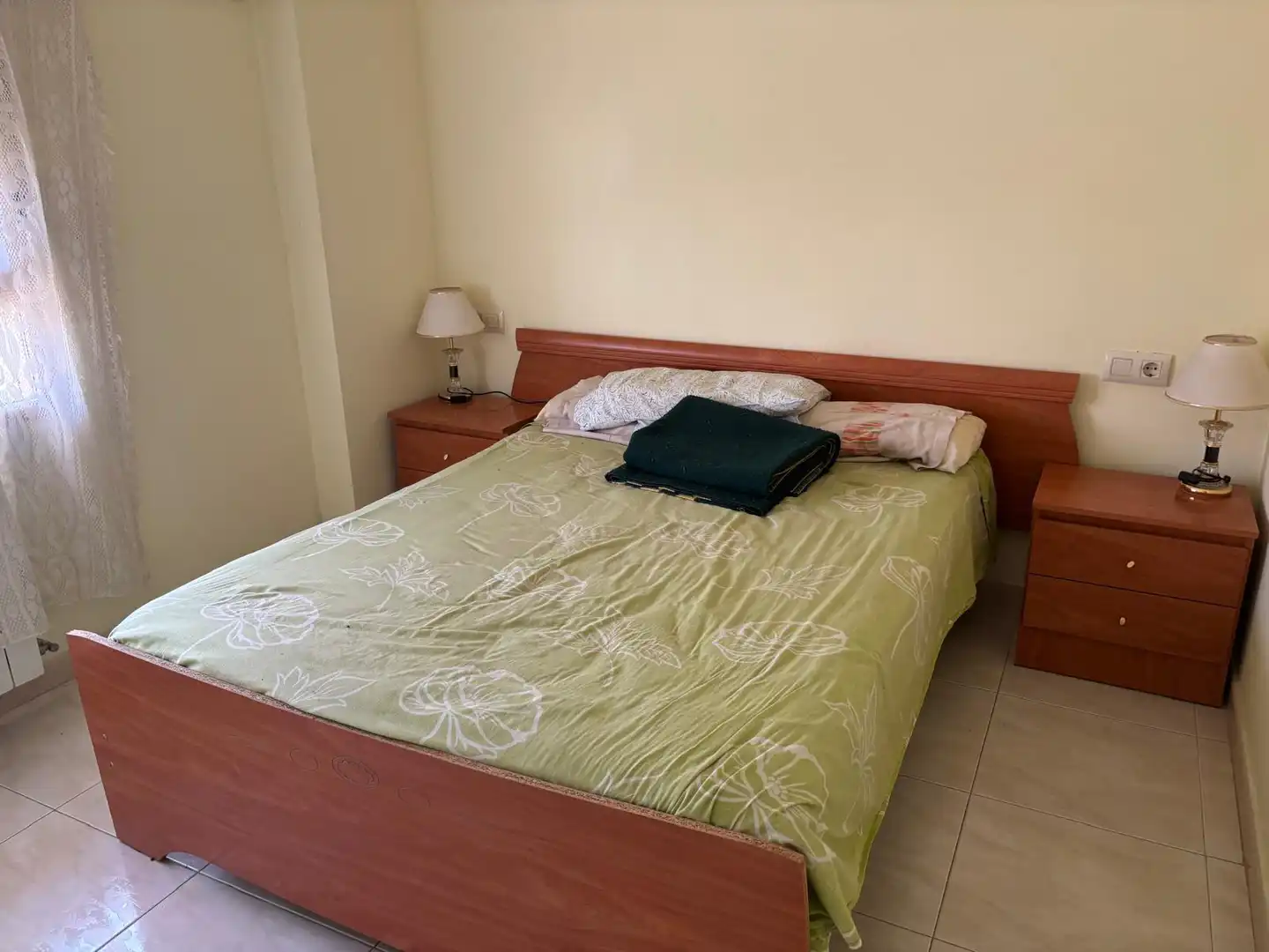 Habitación de Piso en venta en Villarrobledo con Trastero y Amueblado