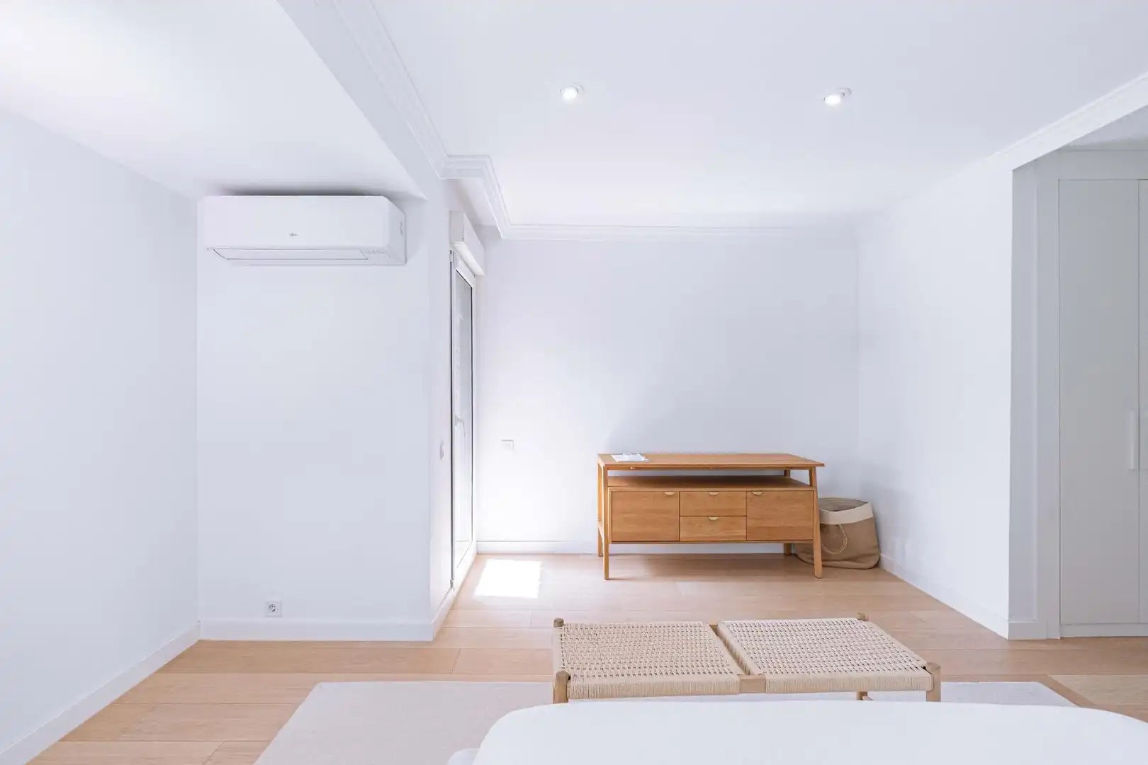 Schlafzimmer von Einfamilien-Reihenhaus zur Miete in Boadilla del Monte mit Klimaanlage, Heizung und Privatgarten
