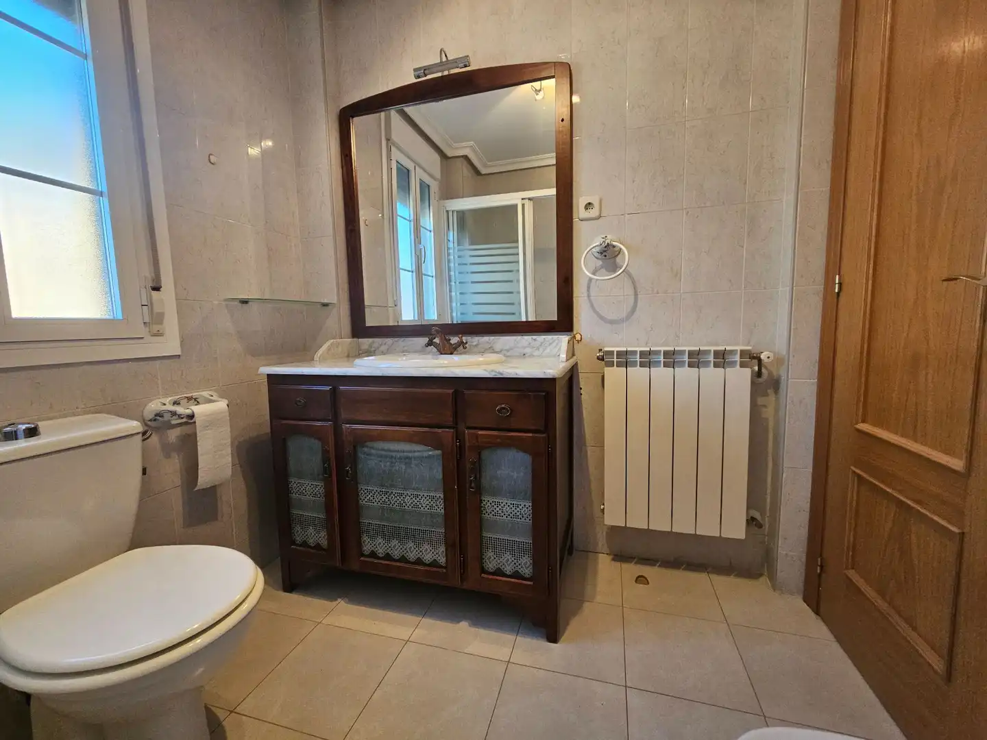 Bathroom of Houses for rent in Valdemorillo  with Air Conditioner, Heating and Private garden