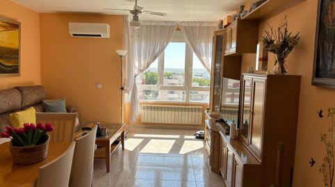 Foto 2 de Pis en venda a Pintores - Ferial, Parla