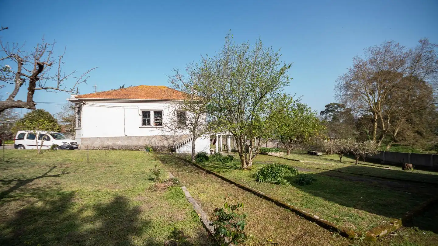 Vista exterior de Casa o chalet en venta en A Coruña Capital  con Jardín privado