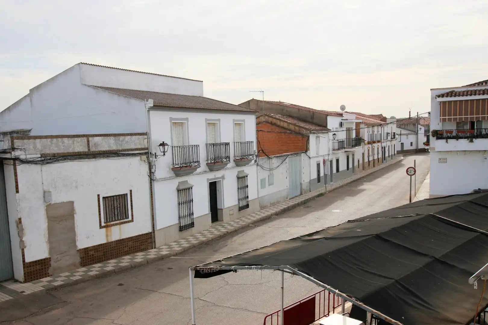 Vista exterior de Casa o xalet en venda en La Nava de Santiago  amb Traster