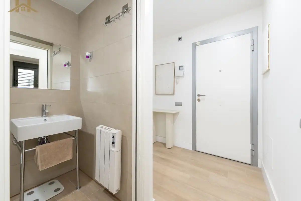 Bany de Pis en venda en Pinto amb Aire condicionat, Calefacció i Terrassa