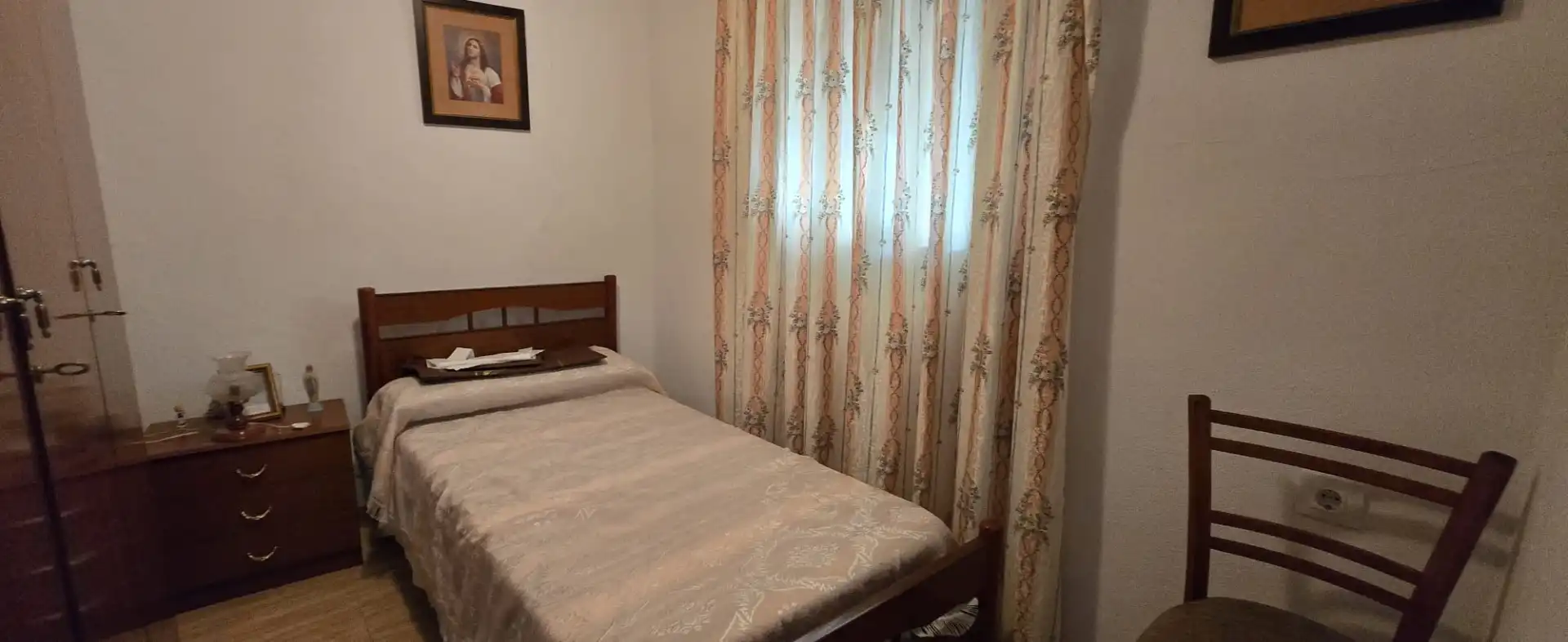 Bedroom of Houses for sale in Córdoba  with Air Conditioner, Heating and Furnished