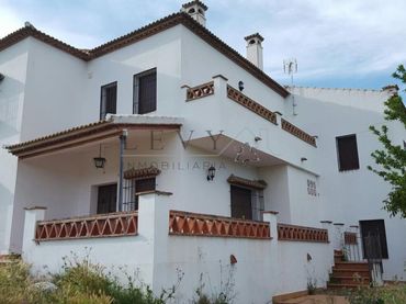 Casa con piscina in vendita a Centro