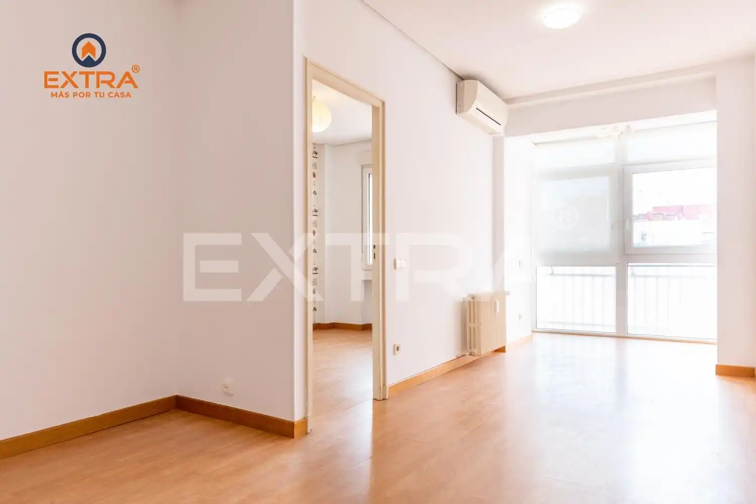 Sala d'estar de Pis de lloguer en Madrid amb Aire condicionat, Calefacció i Terrassa