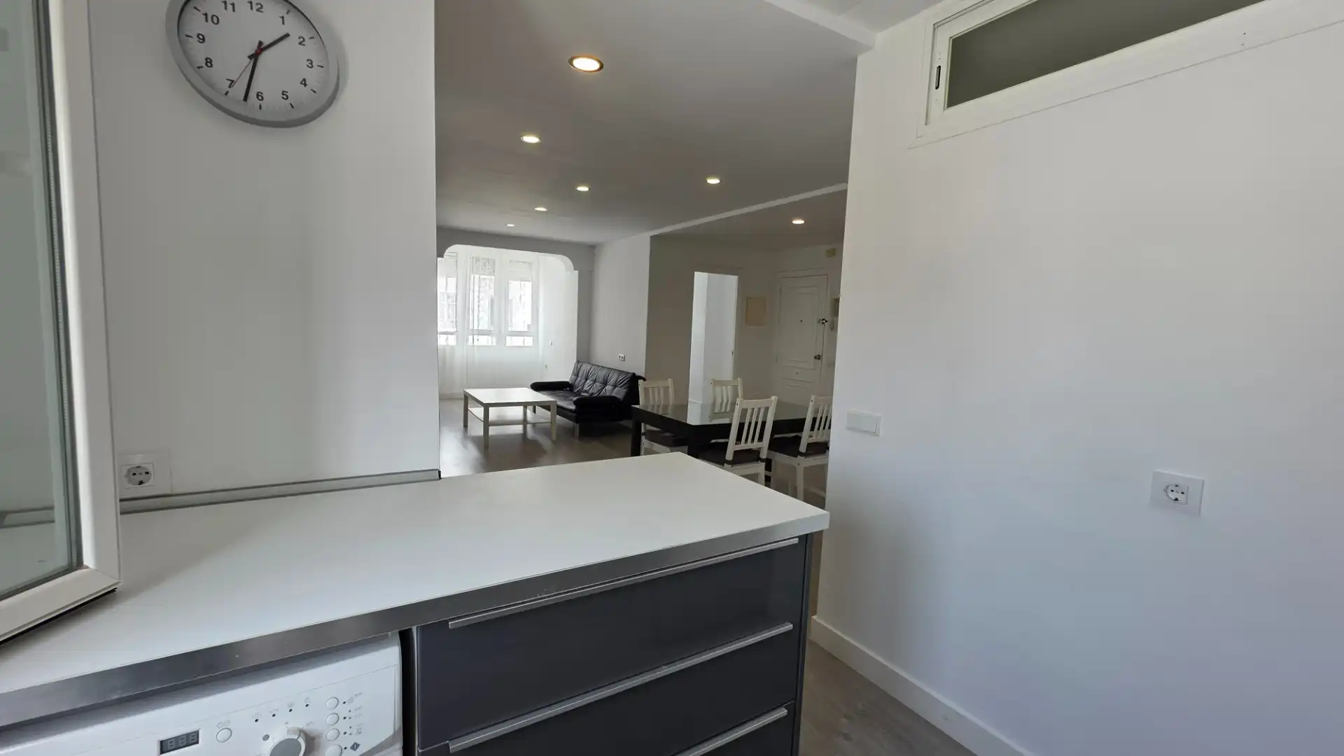 Kitchen of Flat for rent in El Puerto de Santa María  with Air Conditioner, Furnished and Oven