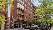 Exterior view of Attic for sale in  Madrid Capital  with Air Conditioner, Heating and Terrace