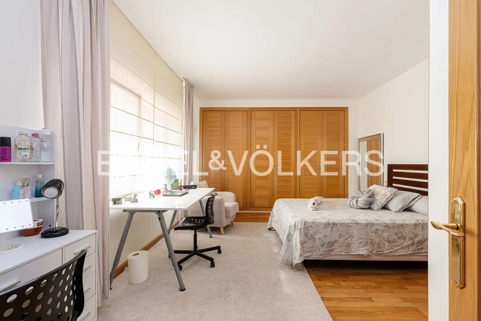 Bedroom of Houses for sale in Villaviciosa de Odón  with Air Conditioner, Heating and Private garden