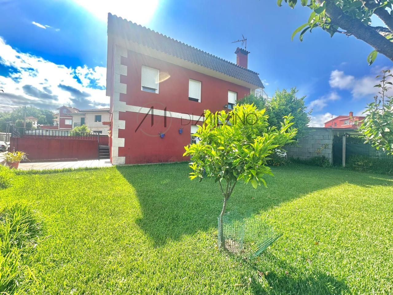 Garden of House or chalet for sale in Vigo   with Heating, Private garden and Storage room