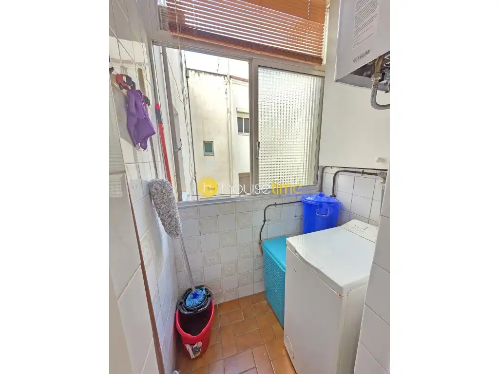 Schlafzimmer von Dachboden zum Verkauf in Badalona