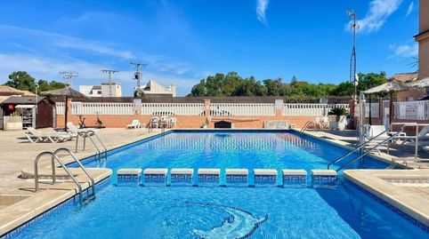 Soleado apartamento dúplex de 2 dormitorios con ventanas panorámicas  Punta Prima, Torrevieja, imatge 2