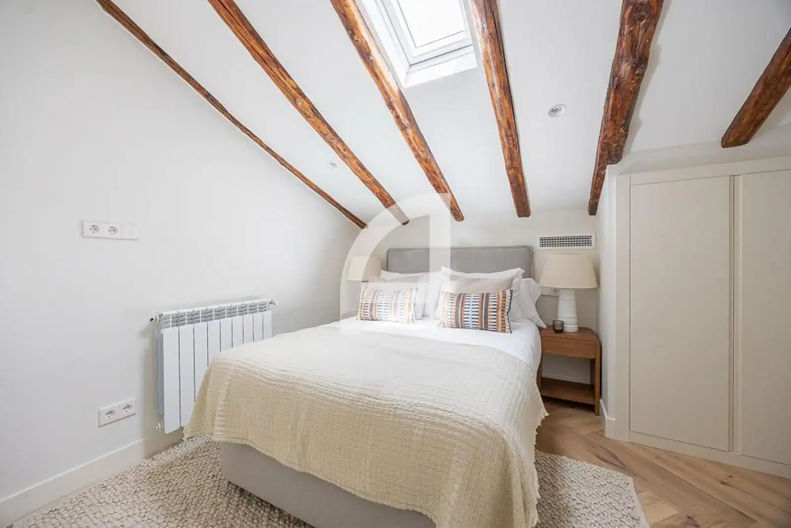 Bedroom of Duplexes for sale in Madrid  with Air Conditioner, Heating and Terrace