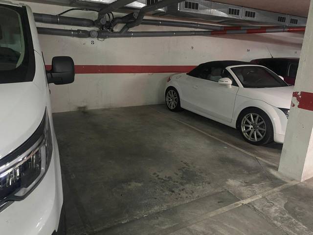 Garaje en Alquiler en L'Olivera