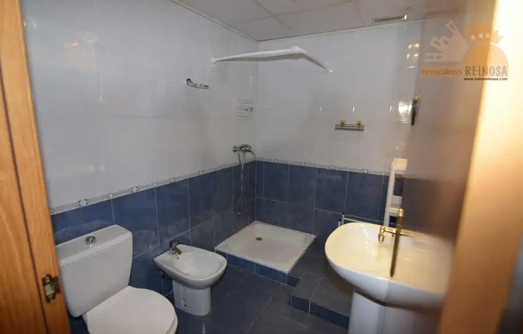 Baño de Casa adosada en venta en Molina de Segura con Piscina comunitaria