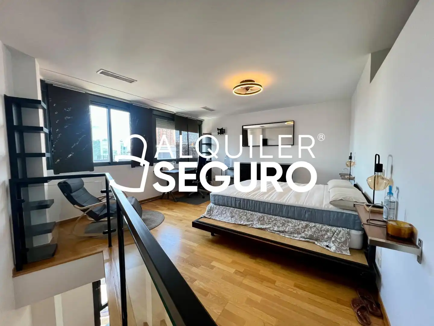 Bedroom of Flat for rent in Madrid  with Air Conditioner, Heating and Swimming Pool