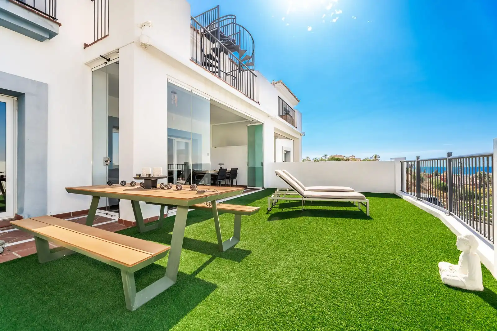 Terrassa de Apartament en venda en Estepona amb Terrassa, Traster i Moblat
