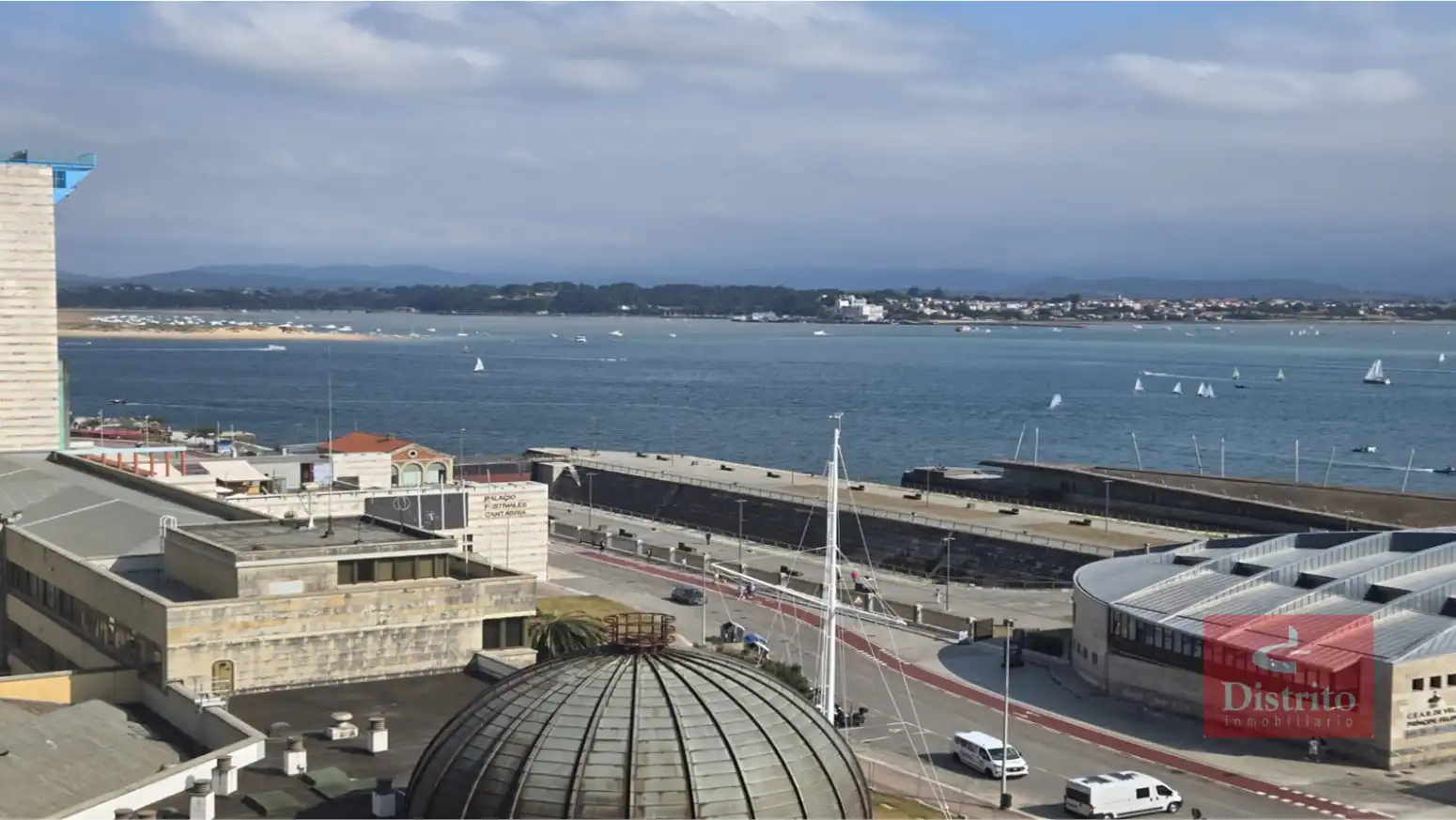 Vista exterior de Pis de lloguer en Santander amb Calefacció i Moblat