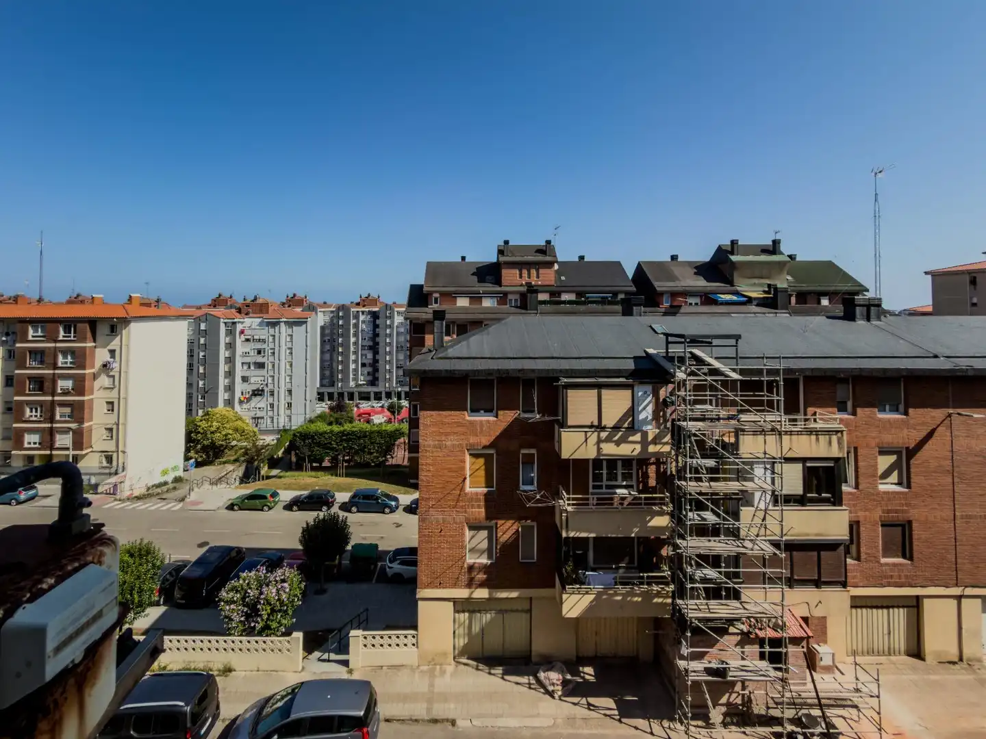 Außenansicht von Wohnung zum Verkauf in Santander mit Heizung