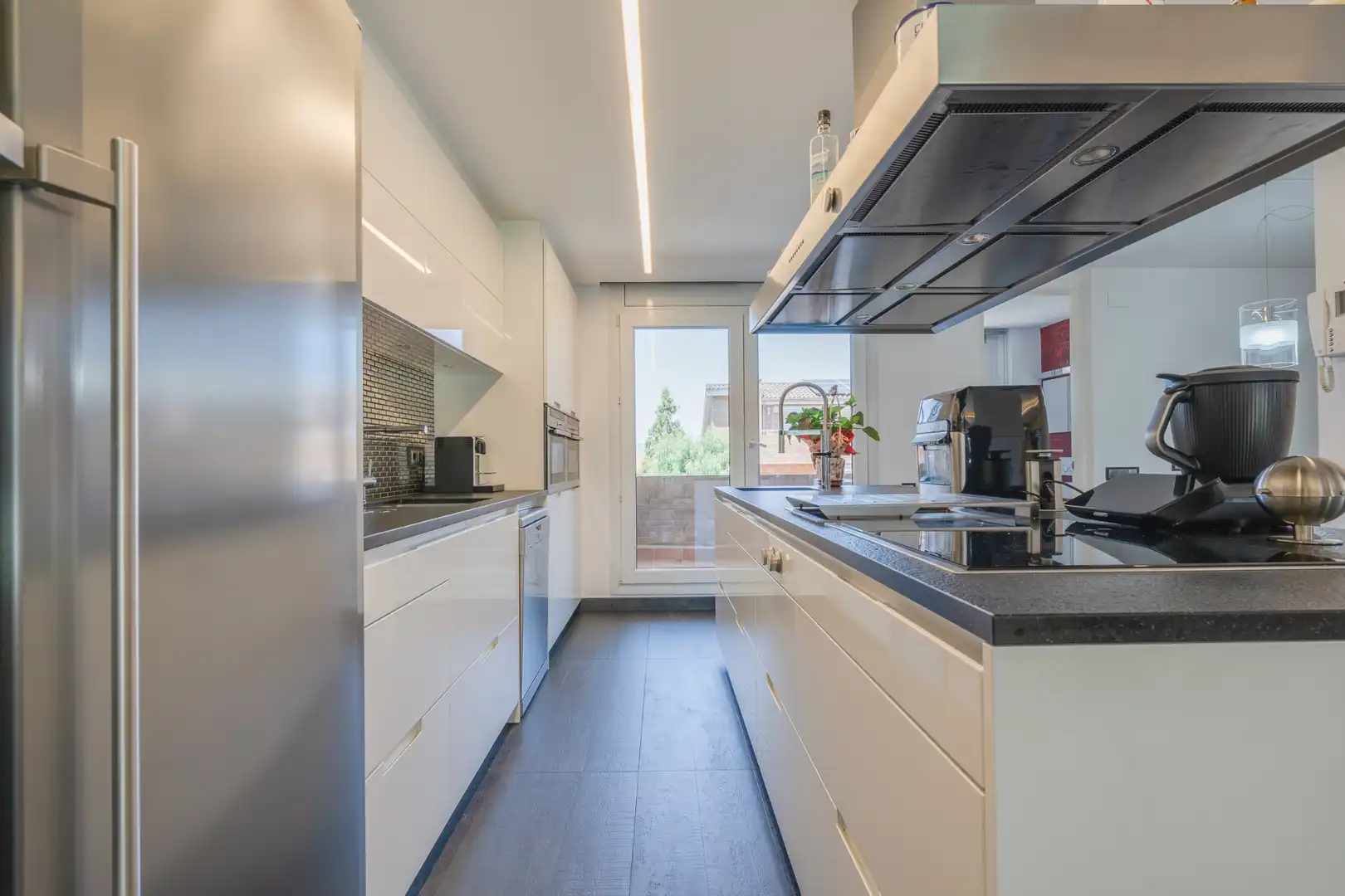 Cocina de Casa adosada en venta en Sant Quirze del Vallès con Aire acondicionado, Calefacción y Jardín privado