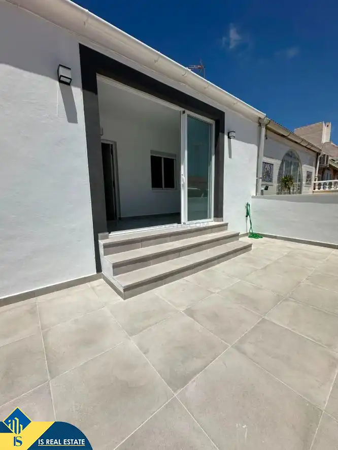 Casa con giardino in vendita a Zona Carrefour - Urbanizaciones, imagen 8