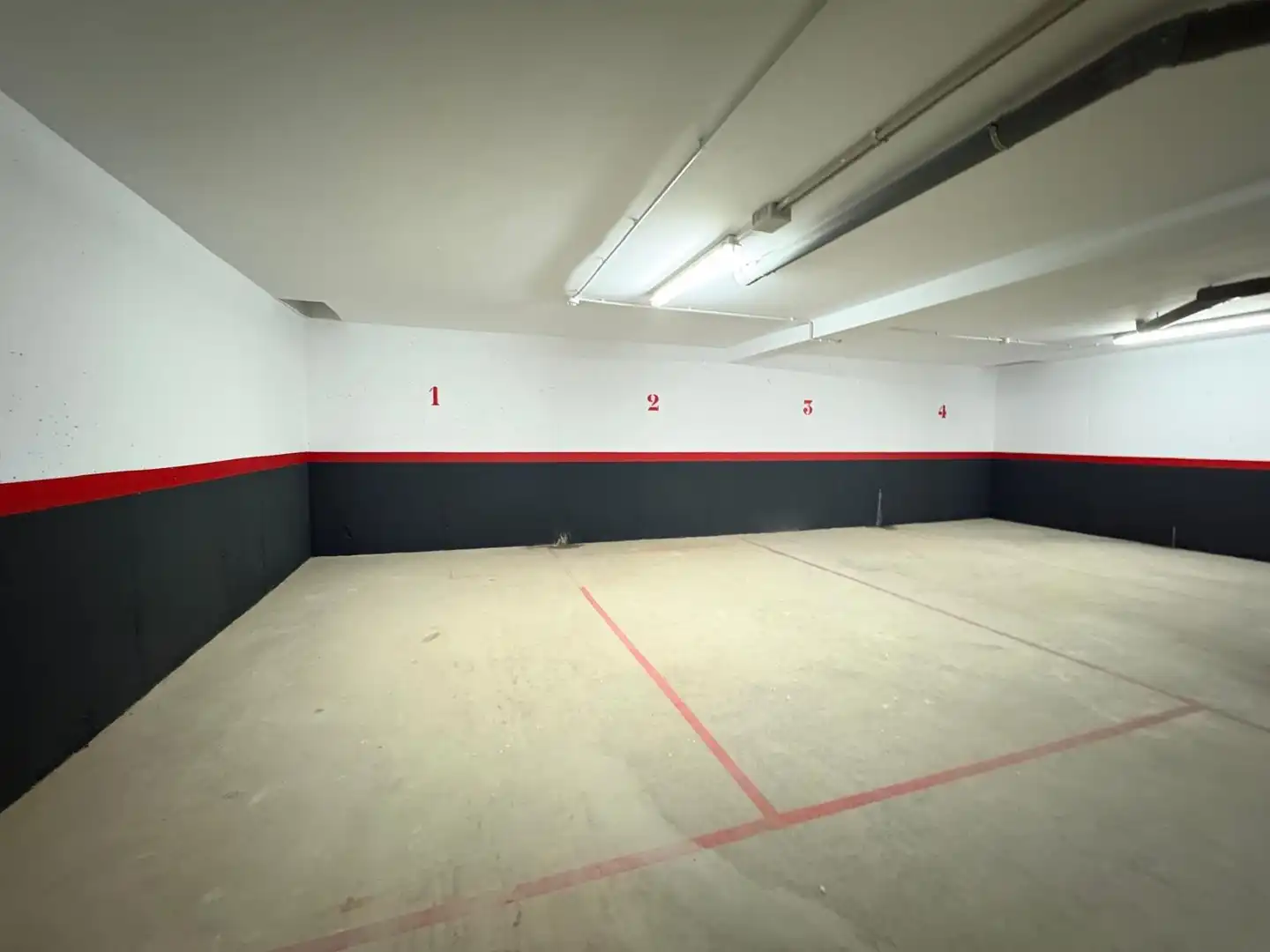 Parking de Ático en venta en Santa Perpètua de Mogoda con Aire acondicionado, Calefacción y Parquet