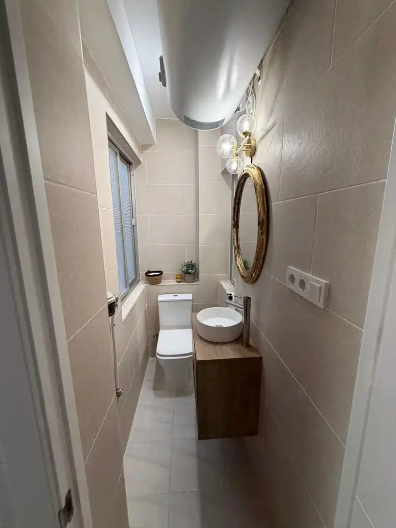 Badezimmer von Wohnung zur Miete in Centro