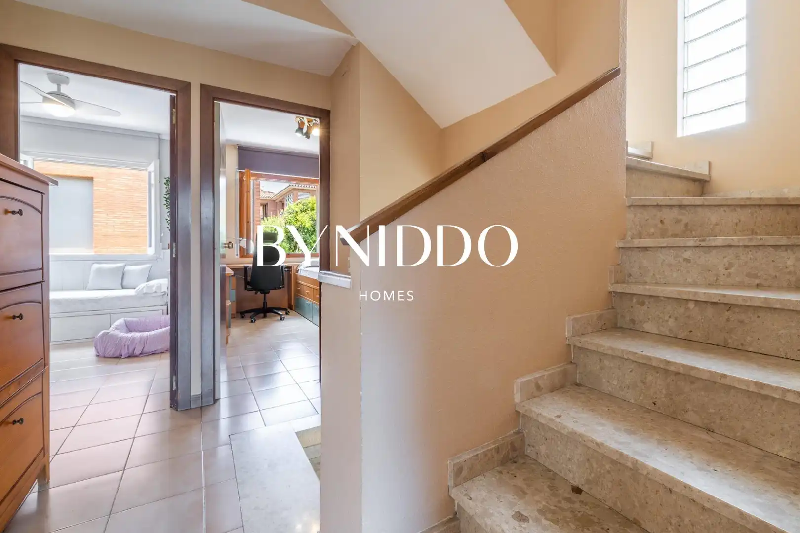 Casa adosada en venta en Sant Cugat del Vallès con Aire acondicionado, Calefacción y Jardín privado