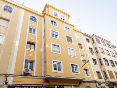 Exterior view of Flat for sale in  Zaragoza Capital  with Terrace