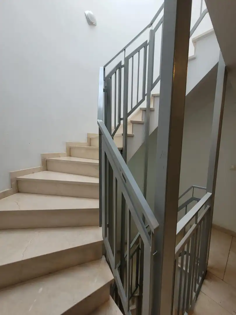 Apartamento en venta en Alicante / Alacant con Aire acondicionado, Terraza y Trastero