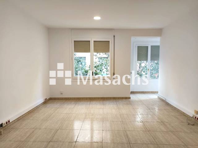 Oficina en Alquiler en Barri del Centre