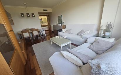 Living room of Flat for sale in  Logroño  with Air Conditioner, Terrace and Swimming Pool