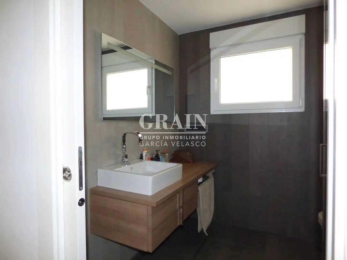 Bathroom of Houses for sale in Albacete  with Heating, Terrace and Storage room