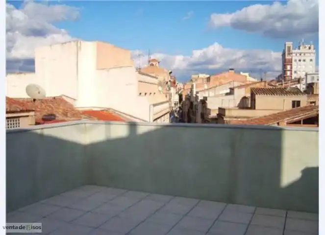 Flat with terrace for sale in Carrer de la Cort